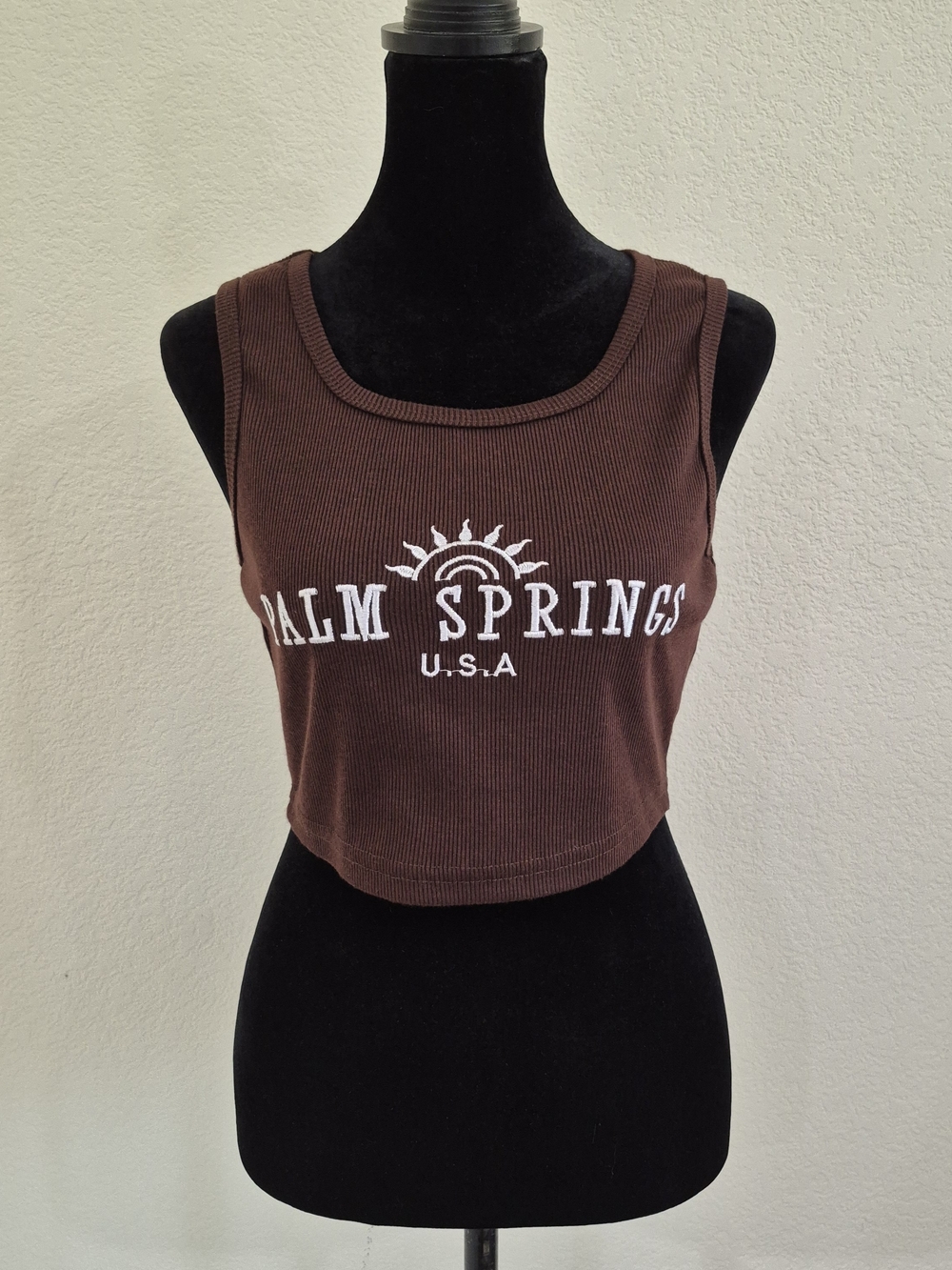 SHEIN Brown Ribbed Palm Springs Graphic Crop Tank